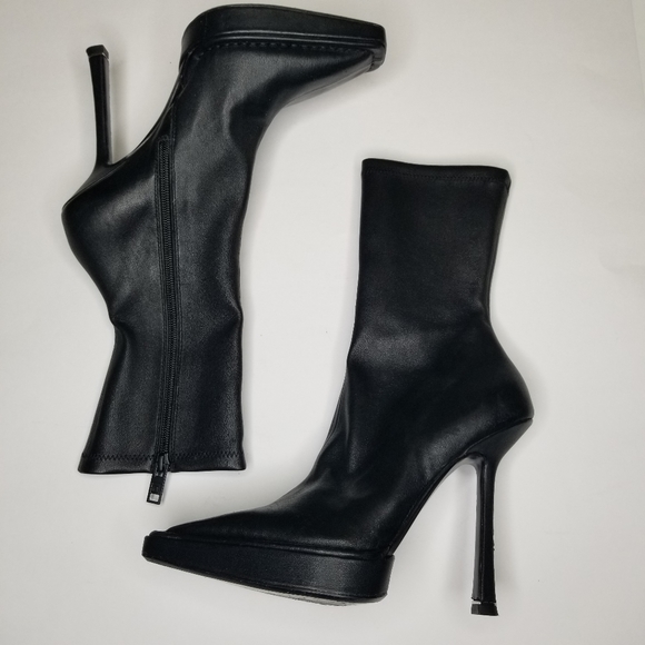 ALEXANDER WANG Bardot Platform Ankle Boots - Picture 3 of 13